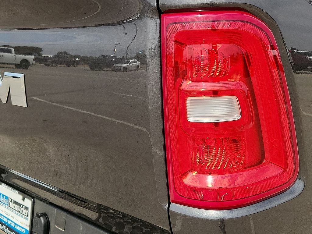 2025 RAM 1500 RAM 1500 LONE STAR CREW CAB 4X2 5'7' BOX