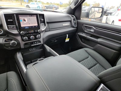 2025 RAM 1500 RAM 1500 LONE STAR CREW CAB 4X2 5'7' BOX