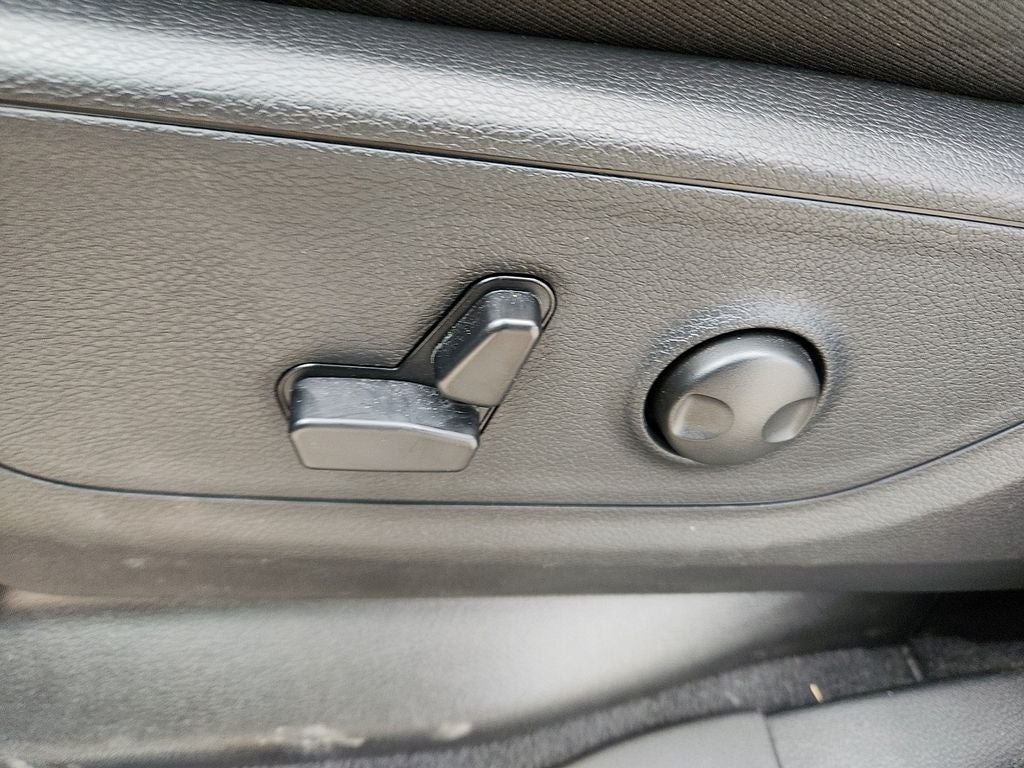 2025 RAM 1500 RAM 1500 LONE STAR CREW CAB 4X2 5'7' BOX