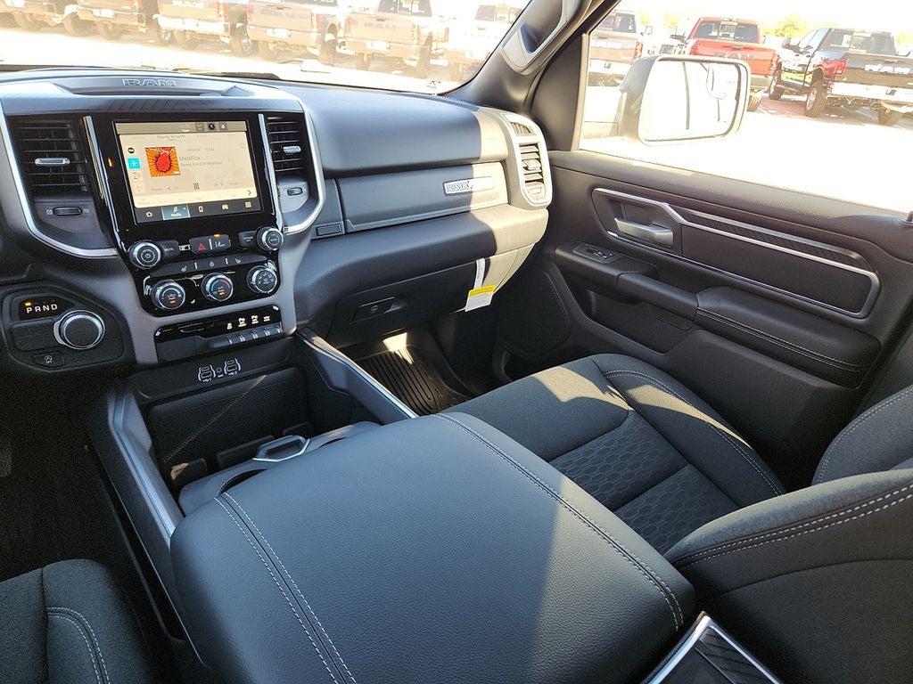2025 RAM 1500 RAM 1500 LONE STAR CREW CAB 4X2 5'7' BOX