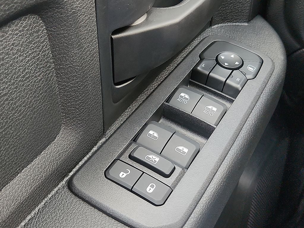 2026 RAM 2500 RAM 2500 TRADESMAN CREW CAB 4X4 6'4' BOX