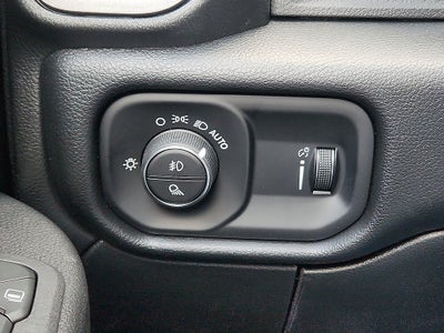 2026 RAM 2500 RAM 2500 TRADESMAN CREW CAB 4X4 6'4' BOX