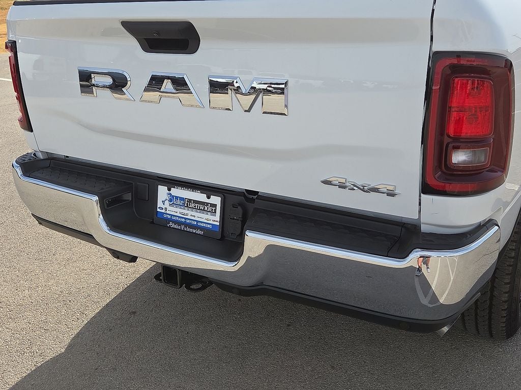 2026 RAM 2500 RAM 2500 TRADESMAN CREW CAB 4X4 6'4' BOX