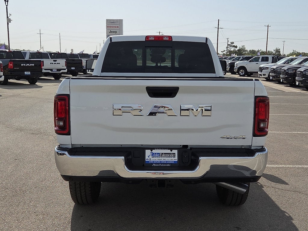 2026 RAM 2500 RAM 2500 TRADESMAN CREW CAB 4X4 6'4' BOX