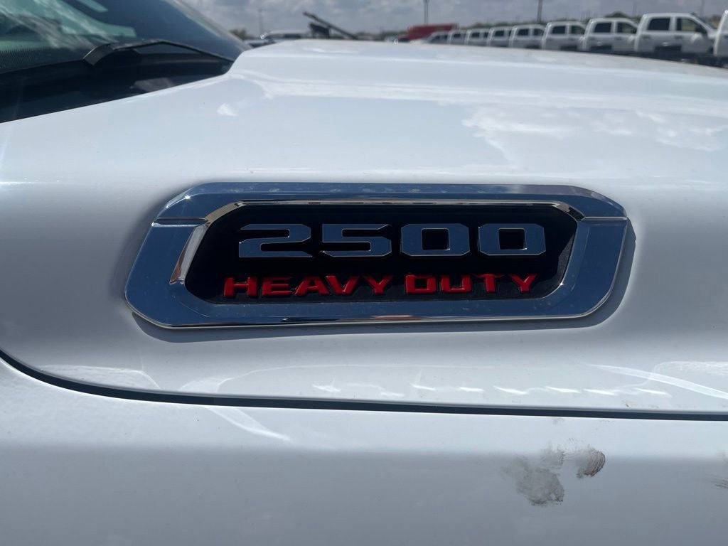 2019 RAM 2500 Tradesman Crew Cab 4x4 6'4' Box