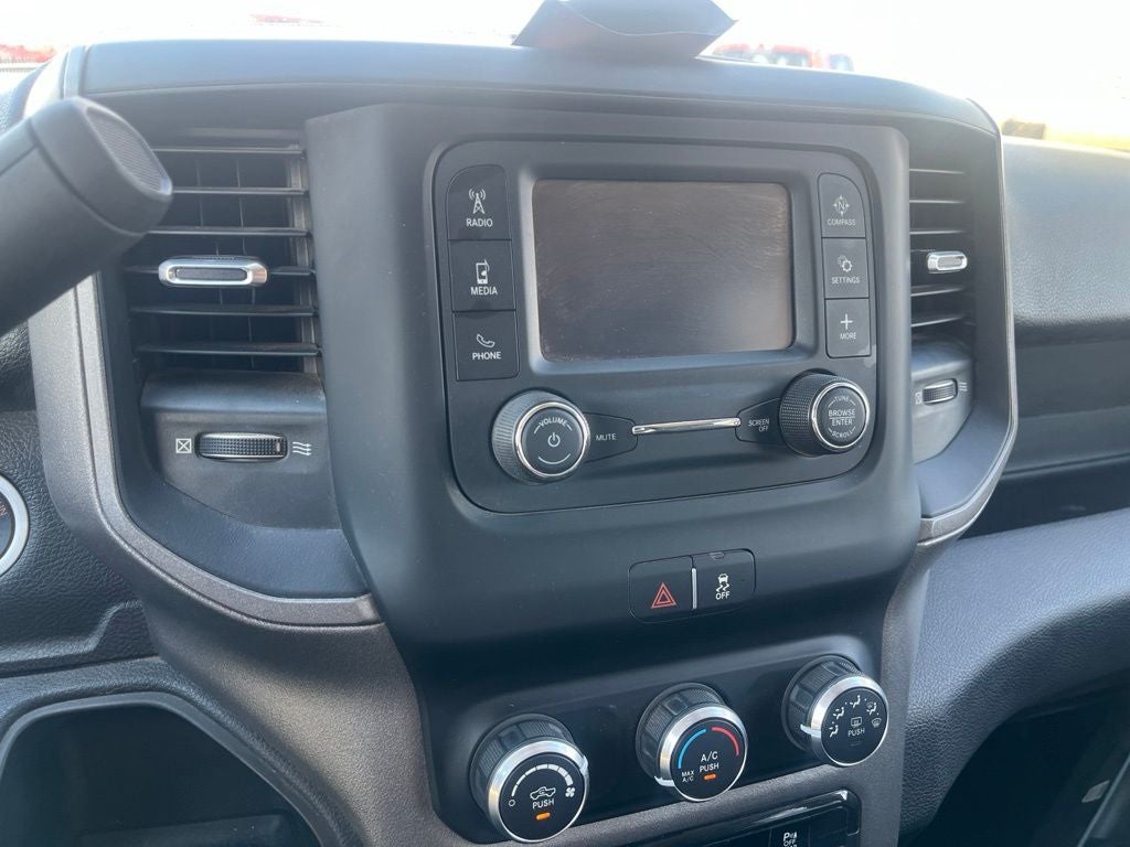 2019 RAM 2500 Tradesman Crew Cab 4x4 6'4' Box