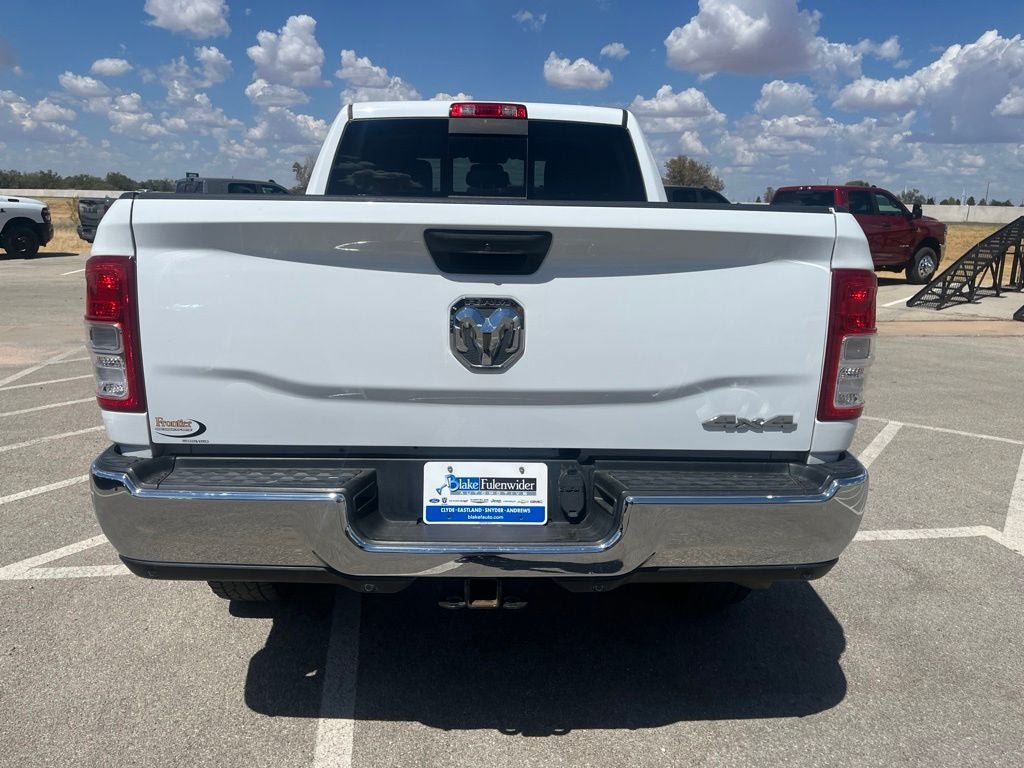 2019 RAM 2500 Tradesman Crew Cab 4x4 6'4' Box