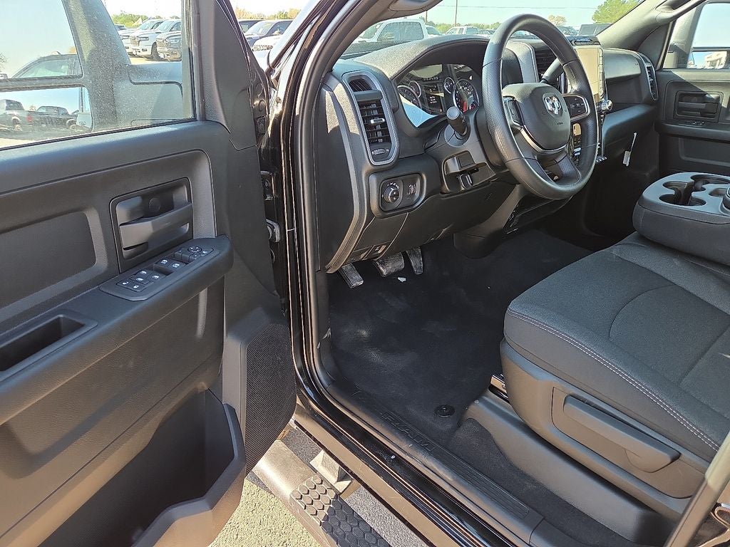 2027 RAM Ram 2500 RAM 2500 TRADESMAN CREW CAB 4X4 6'4' BOX
