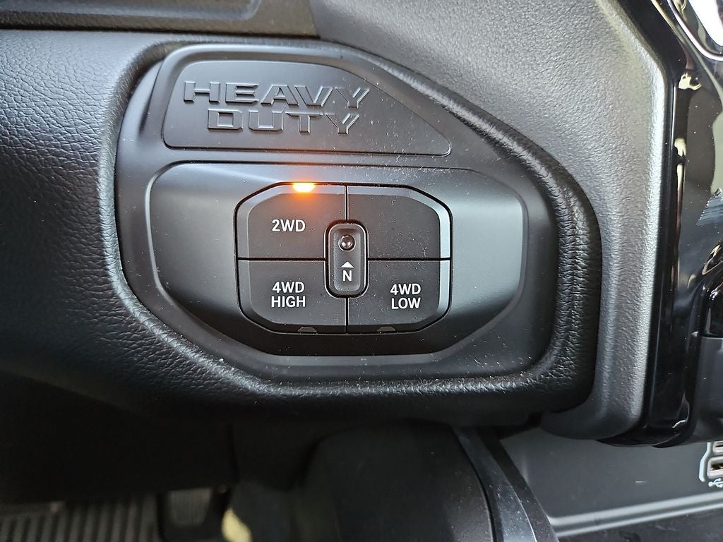 2025 RAM 2500 RAM 2500 LONE STAR CREW CAB 4X4 6'4' BOX