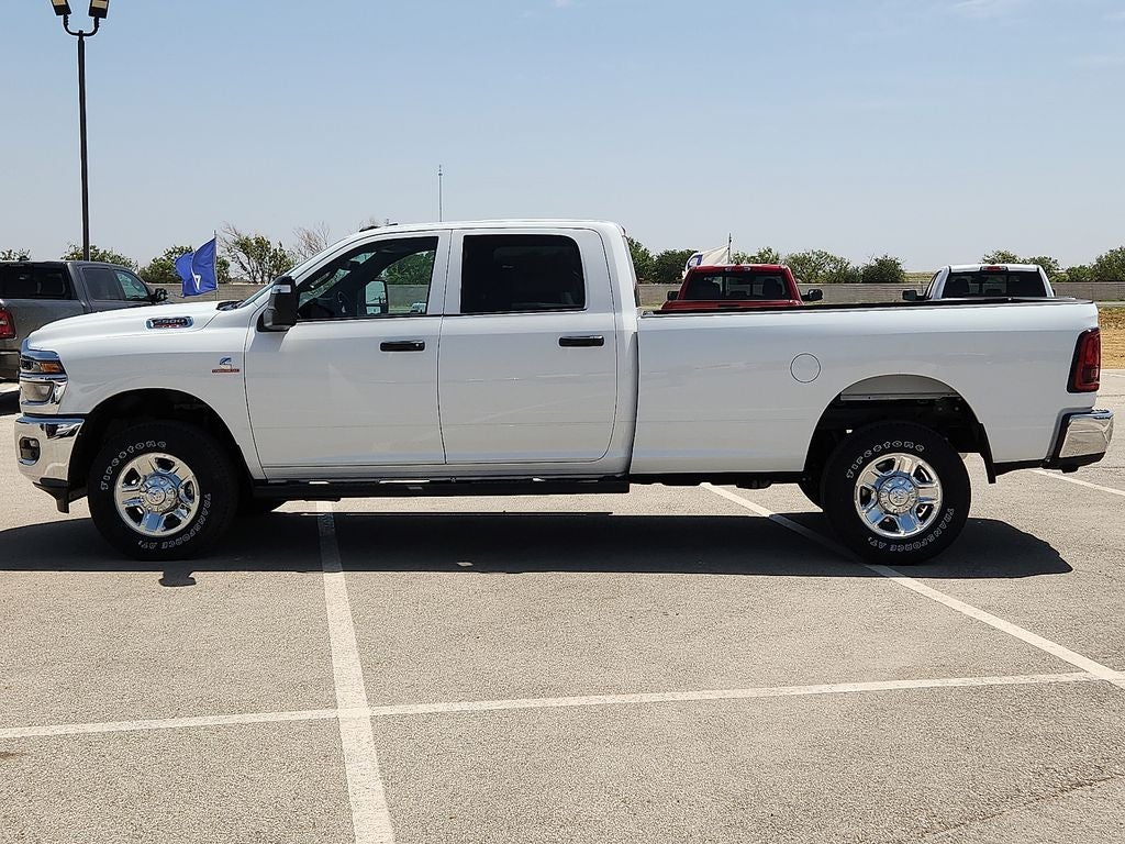 2026 RAM 2500 RAM 2500 TRADESMAN CREW CAB 4X4 8' BOX