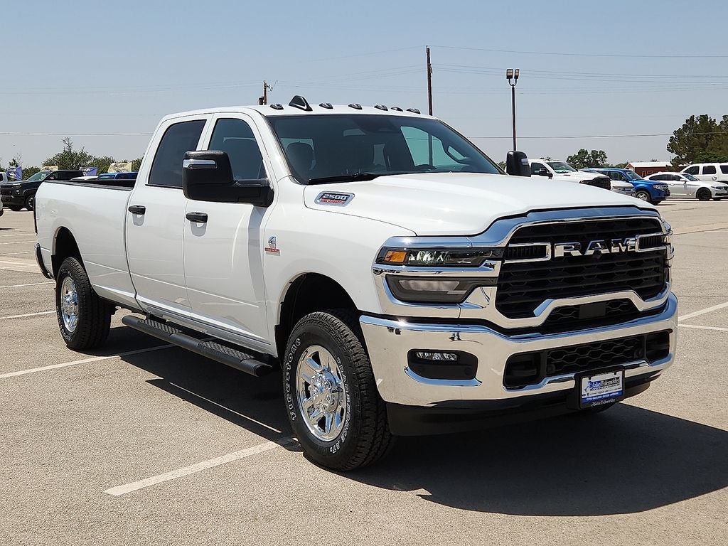 2026 RAM 2500 RAM 2500 TRADESMAN CREW CAB 4X4 8' BOX