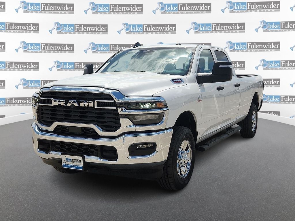 2026 RAM 2500 RAM 2500 TRADESMAN CREW CAB 4X4 8' BOX