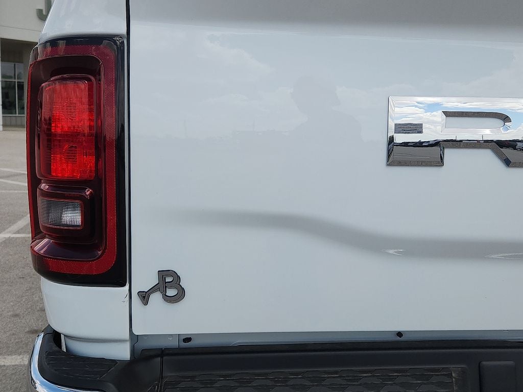 2026 RAM 2500 RAM 2500 TRADESMAN CREW CAB 4X4 8' BOX