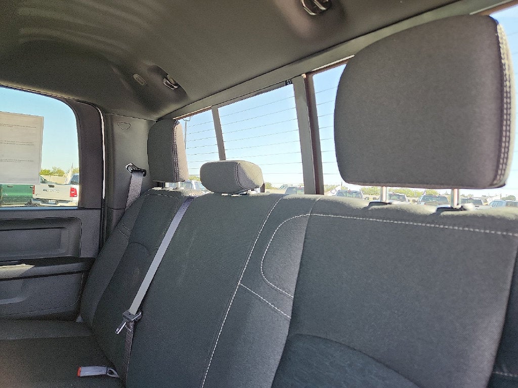 2027 RAM 2500 RAM 2500 TRADESMAN CREW CAB 4X4 8' BOX