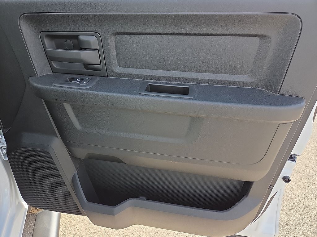 2027 RAM Ram 2500 RAM 2500 TRADESMAN CREW CAB 4X4 8' BOX