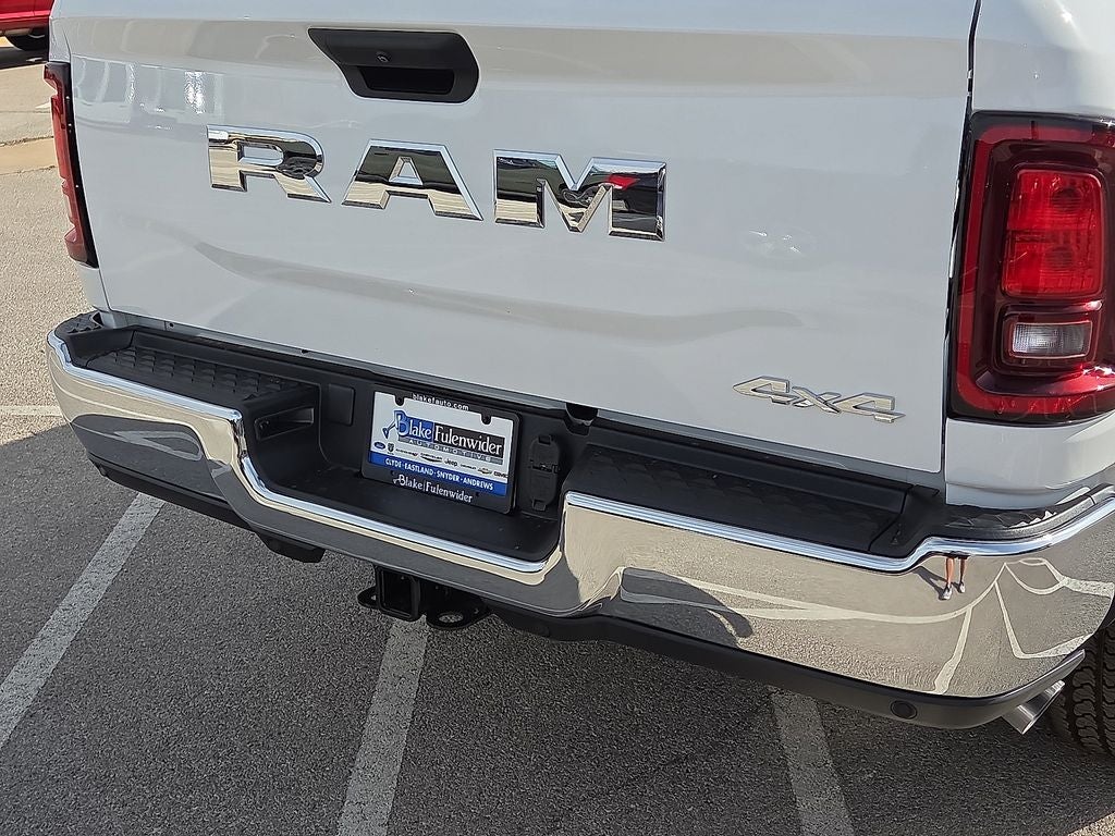 2027 RAM Ram 2500 RAM 2500 TRADESMAN CREW CAB 4X4 8' BOX