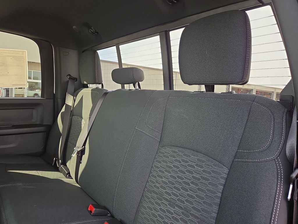 2027 RAM Ram 2500 RAM 2500 TRADESMAN CREW CAB 4X4 8' BOX