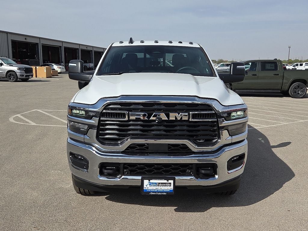 2027 RAM Ram 2500 RAM 2500 TRADESMAN CREW CAB 4X4 8' BOX