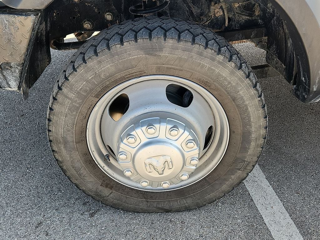 2024 RAM 5500 Chassis Tradesman/SLT/Laramie/Limited