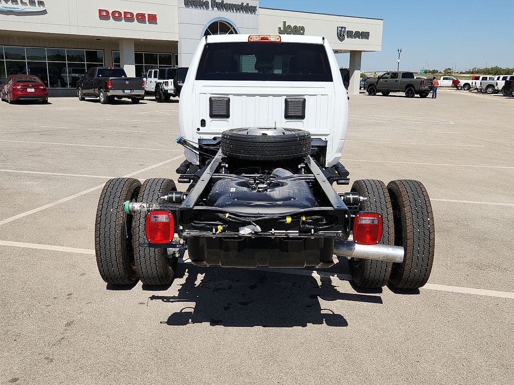 2027 RAM 5500 Chassis Cab Tradesman