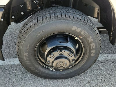 2026 RAM 3500 Chassis RAM 3500 TRADESMAN CREW CAB CHASSIS 4X4 60' CA