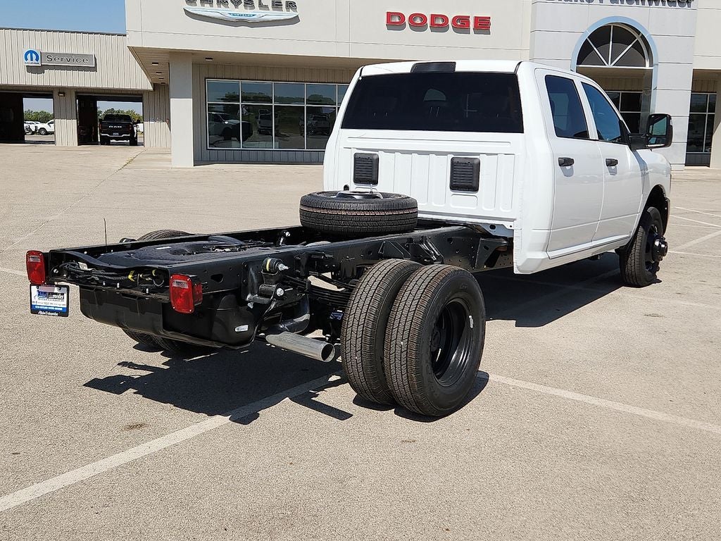2026 RAM 3500 Chassis RAM 3500 TRADESMAN CREW CAB CHASSIS 4X4 60' CA