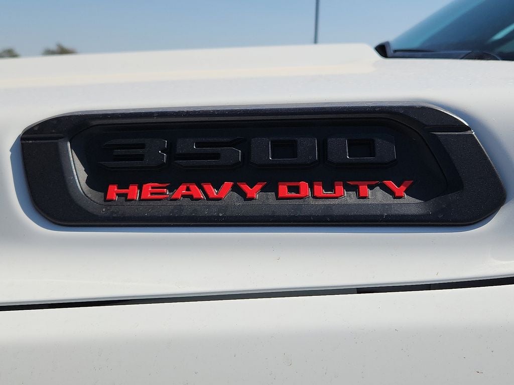 2026 RAM 3500 Chassis RAM 3500 TRADESMAN CREW CAB CHASSIS 4X4 60' CA