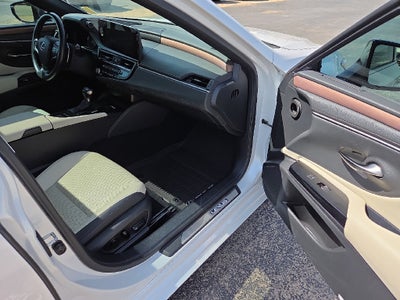 2025 Lexus ES 350 350