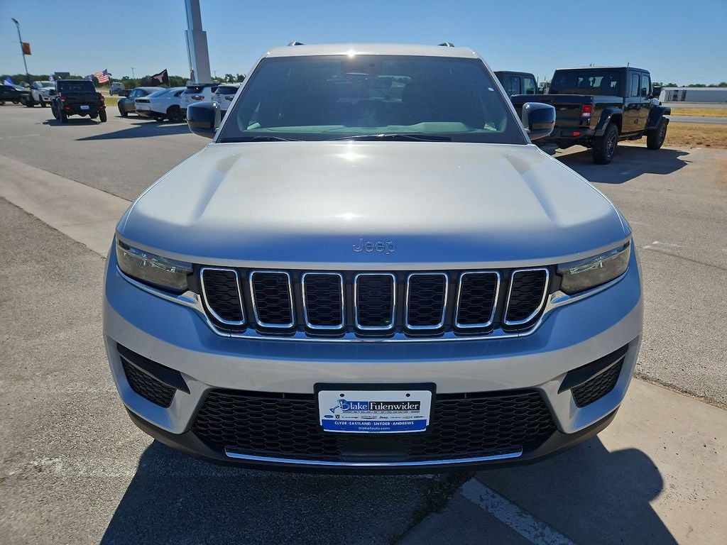 2026 Jeep Grand Cherokee GRAND CHEROKEE LAREDO 4X4