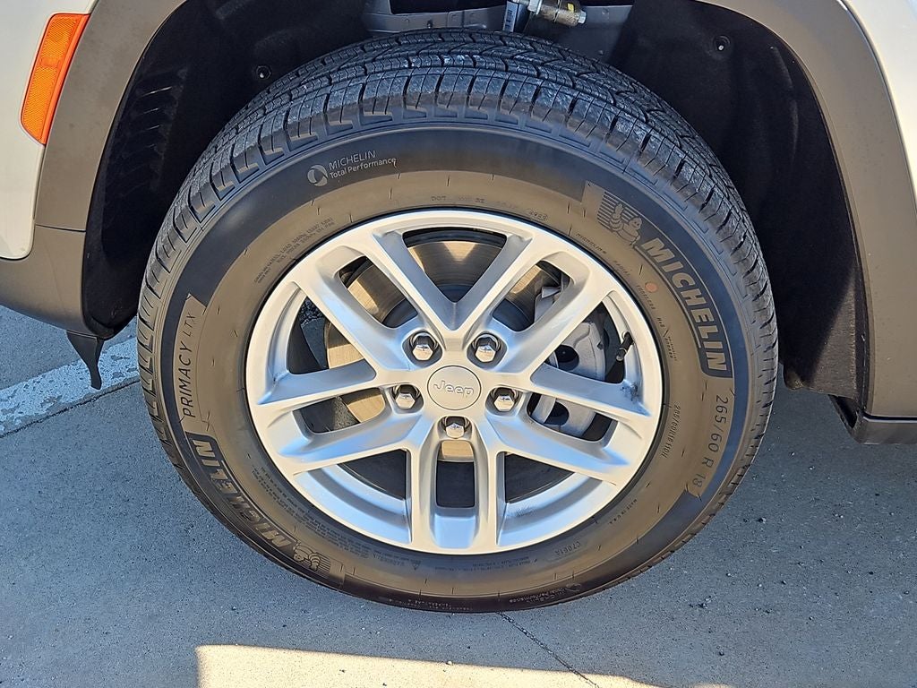 2026 Jeep Grand Cherokee GRAND CHEROKEE LAREDO 4X4