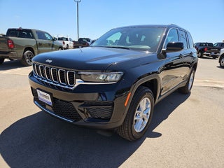 2026 Jeep Grand Cherokee GRAND CHEROKEE LAREDO 4X4