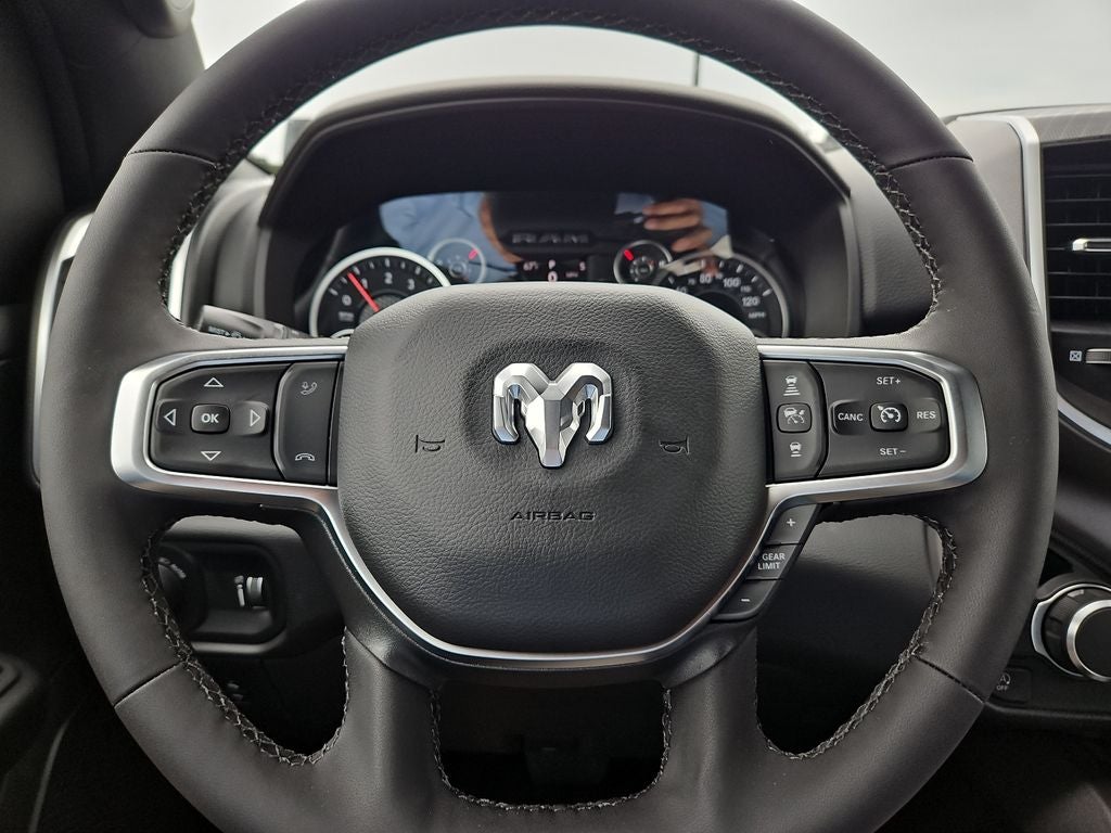 2026 RAM 1500 RAM 1500 BIG HORN CREW CAB 4X2 5'7' BOX