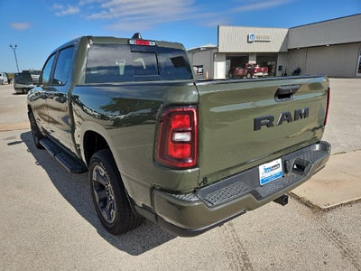 2026 RAM 1500 RAM 1500 EXPRESS CREW CAB 4X4 5'7' BOX