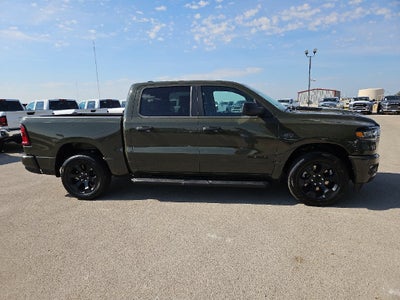2027 RAM 1500 RAM 1500 EXPRESS CREW CAB 4X4 5'7' BOX