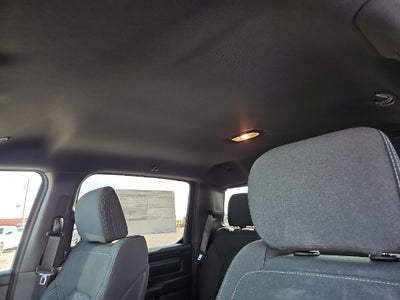 2027 RAM 1500 RAM 1500 EXPRESS CREW CAB 4X4 5'7' BOX