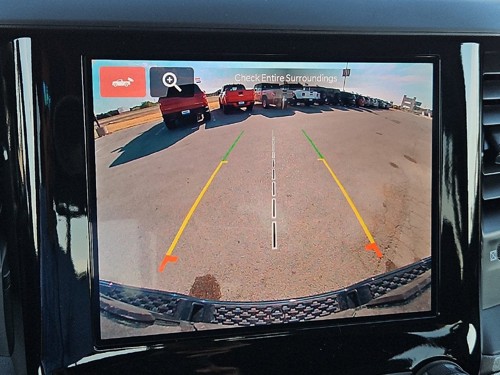 2027 RAM 1500 RAM 1500 EXPRESS CREW CAB 4X4 5'7' BOX