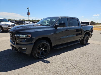 2027 RAM 1500 RAM 1500 EXPRESS CREW CAB 4X4 5'7' BOX