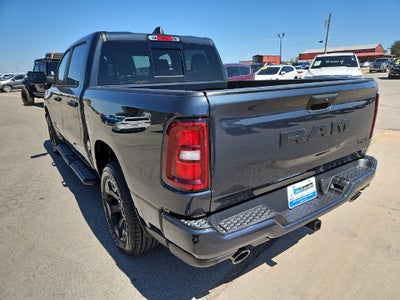 2027 RAM 1500 RAM 1500 EXPRESS CREW CAB 4X4 5'7' BOX