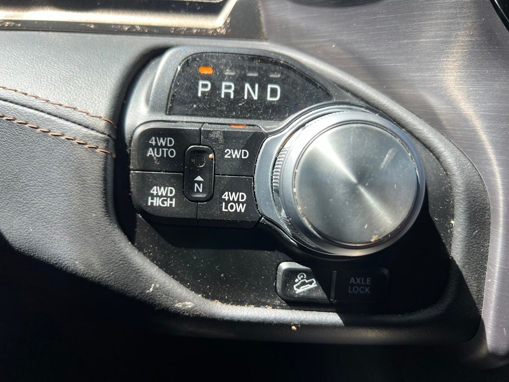 2020 RAM 1500 Laramie Longhorn Crew Cab 4x4 5'7' Box