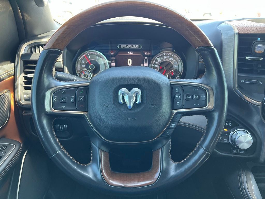 2020 RAM 1500 Laramie Longhorn Crew Cab 4x4 5'7' Box