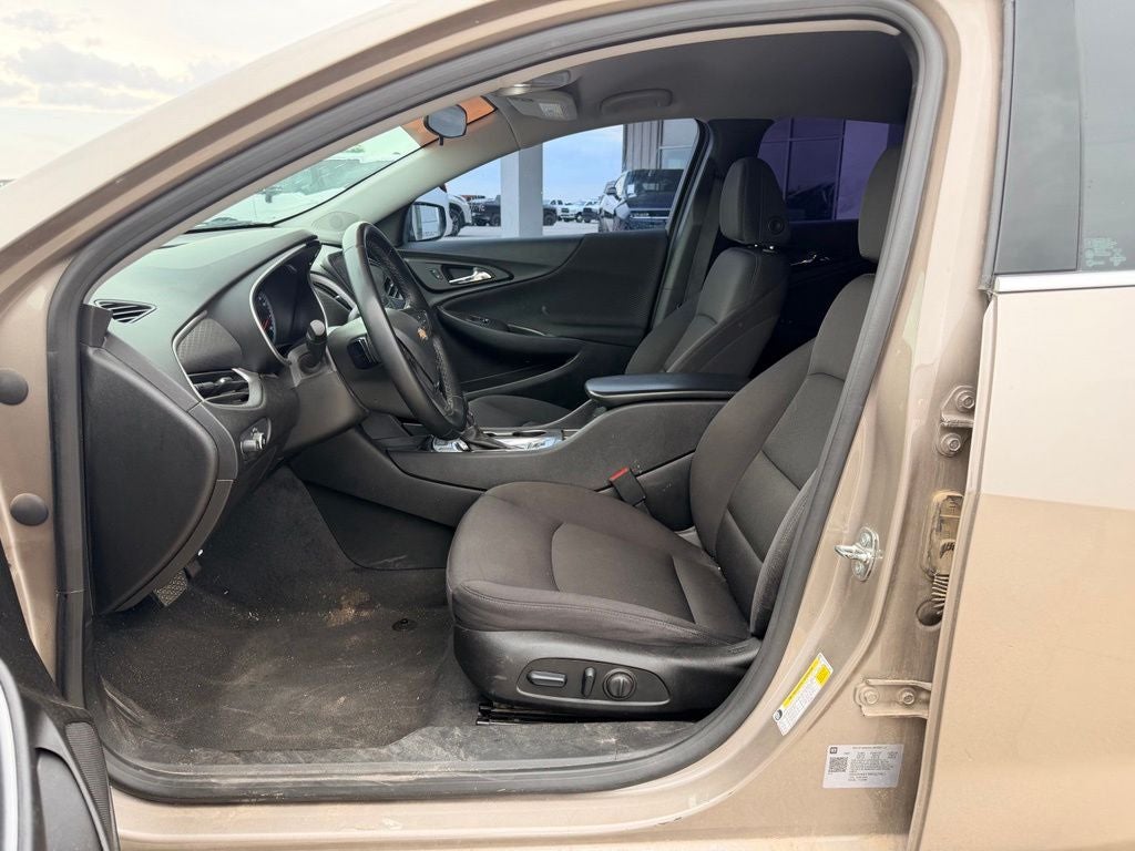 2024 Chevrolet Malibu FWD RS