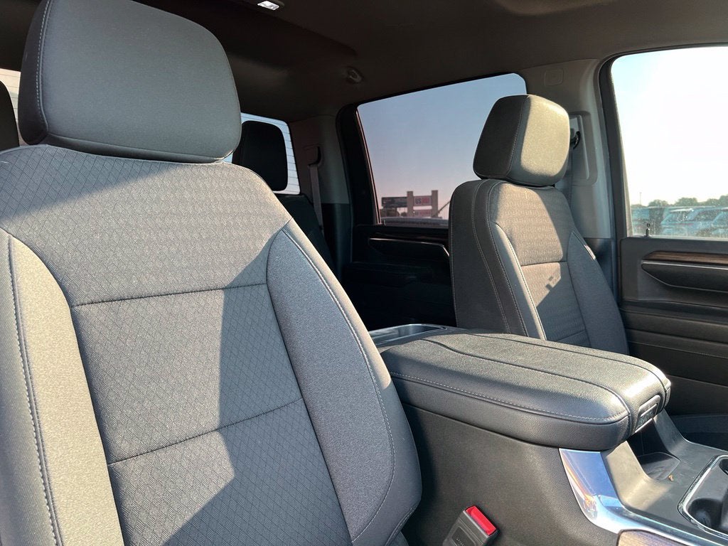 2024 Chevrolet Silverado 2500HD 4WD Crew Cab Standard Bed LT