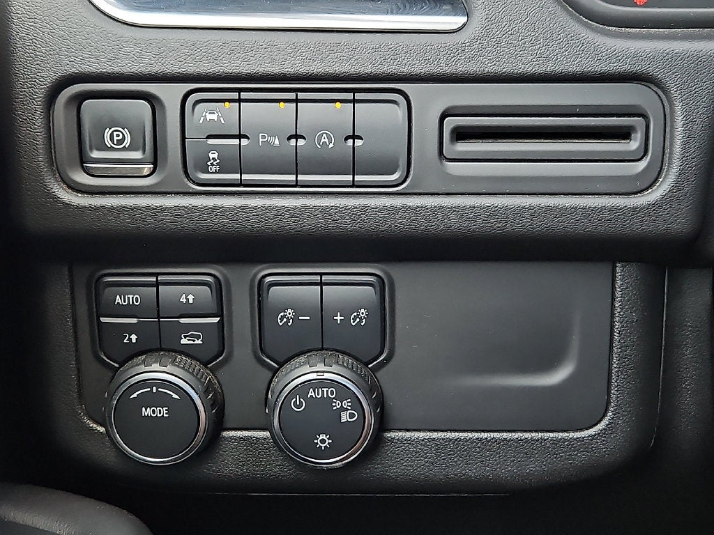 2024 Chevrolet Tahoe 4WD LT