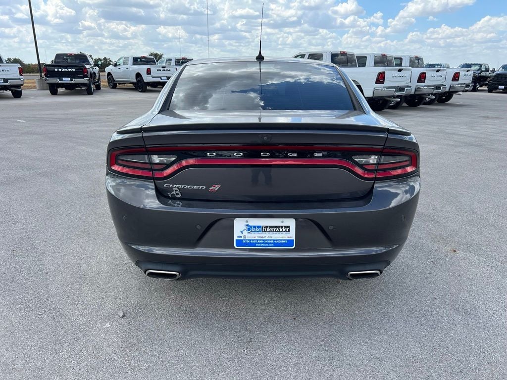 2020 Dodge Charger SXT AWD