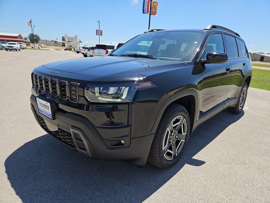 2026 Jeep Cherokee CHEROKEE LAREDO 4X4