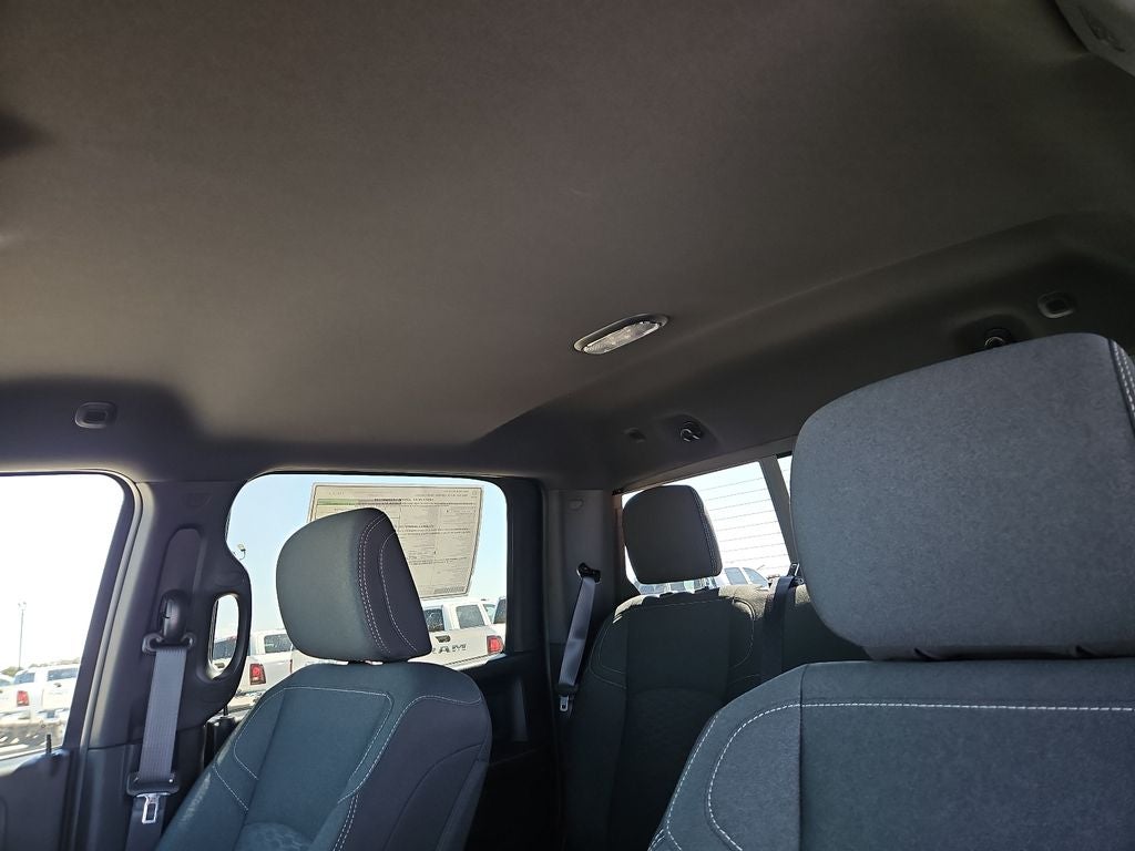 2027 RAM 2500 RAM 2500 BLACK EXPRESS CREW CAB 4X4 6'4' BOX