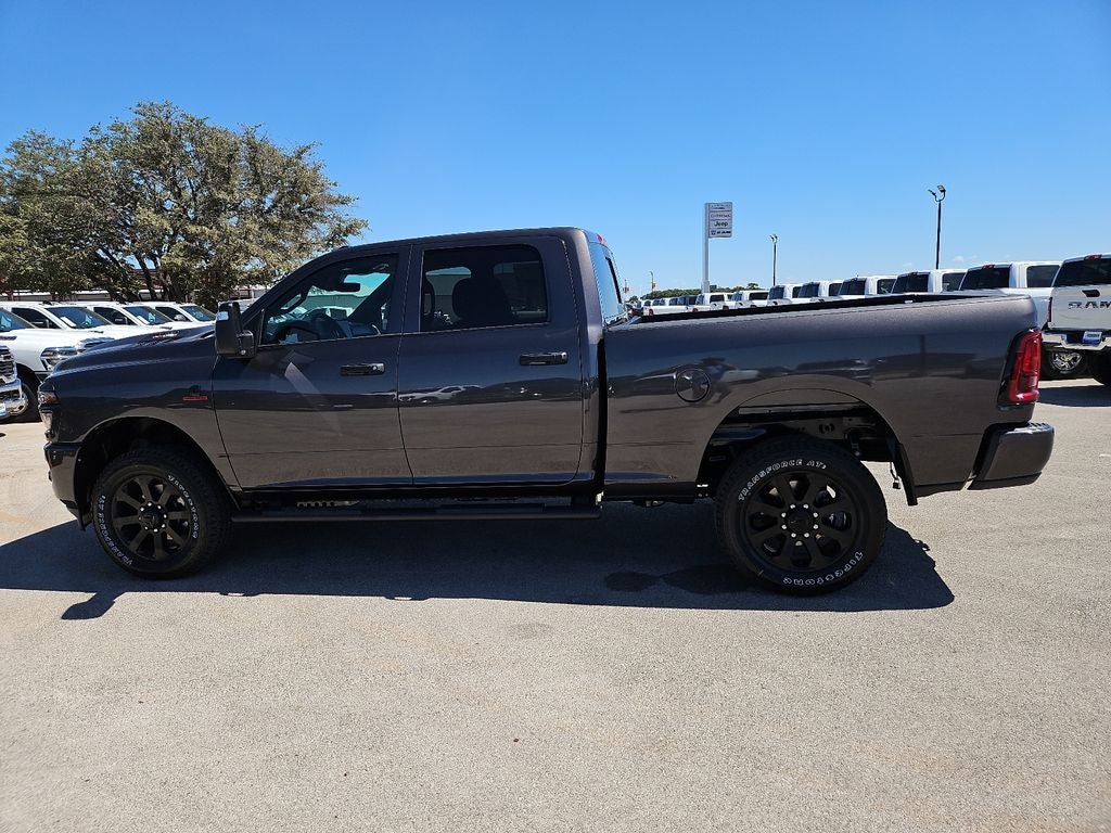 2027 RAM 2500 RAM 2500 BLACK EXPRESS CREW CAB 4X4 6'4' BOX