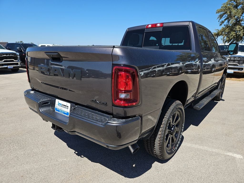 2027 RAM 2500 RAM 2500 BLACK EXPRESS CREW CAB 4X4 6'4' BOX