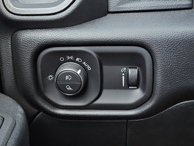 2026 RAM 2500 RAM 2500 TRADESMAN CREW CAB 4X4 6'4' BOX