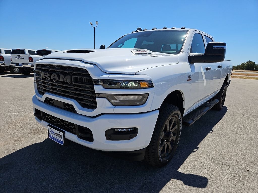 2027 RAM 2500 RAM 2500 BLACK EXPRESS CREW CAB 4X4 6'4' BOX
